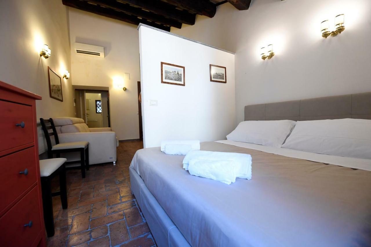 Easy Holidays - Campo De' Fiori Apartamento