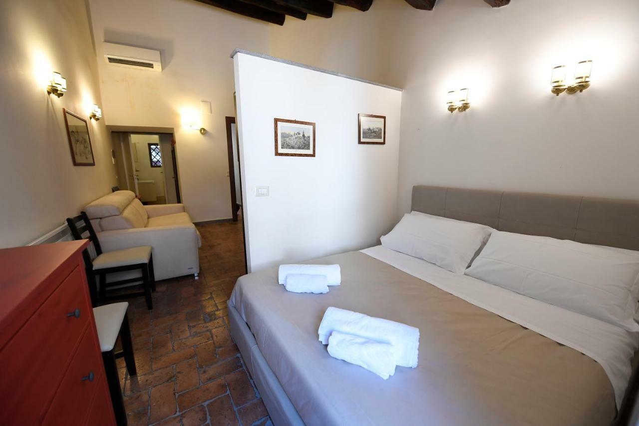 Easy Holidays - Campo De' Fiori Apartamento *
